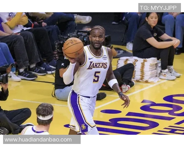 季前赛湖人对阵太阳精彩数据分析与比赛亮点回顾